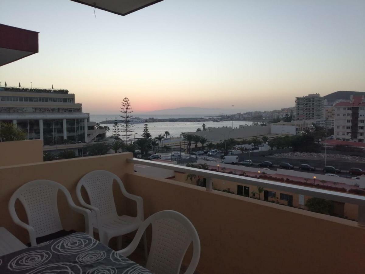 Newly Renovated Vistas Muelle De Los Cristianos Pier View Free Wifi Arona  Exterior photo